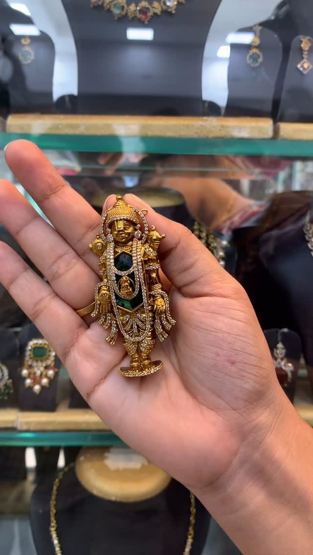 Traditional Balaji Pendant From 'Sujatha Gold Covering'