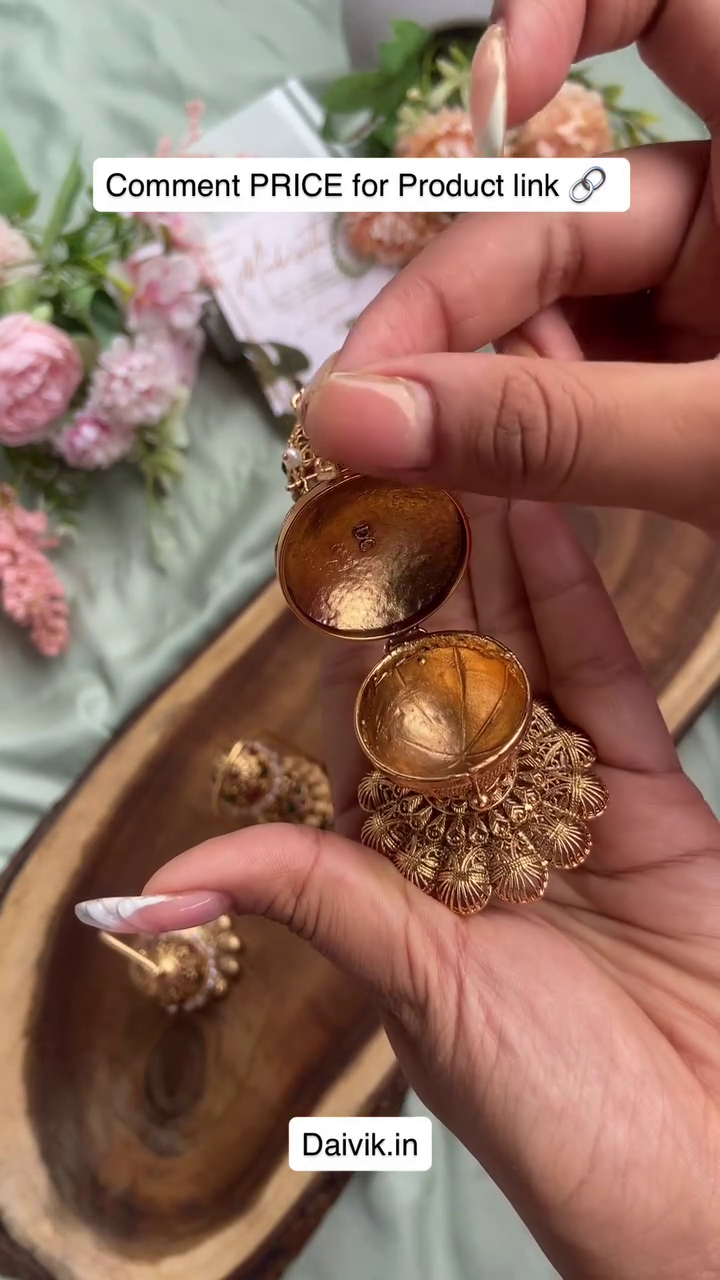 Traditional Krishna and Lakshmi Kumkum Boxes From 'Daivik'