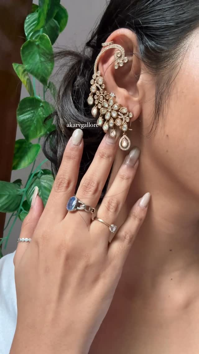 Imitation Polki Earcuffs From 'Akarvgalore'